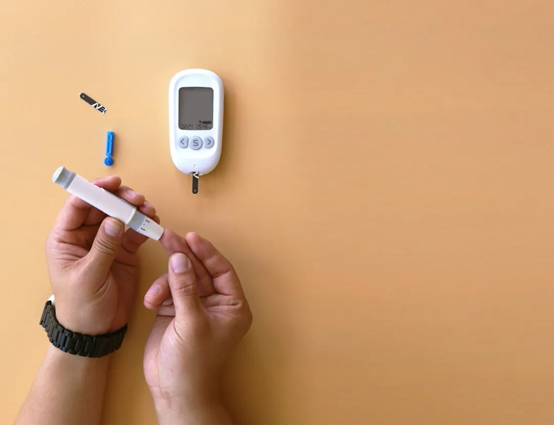 Guía esencial para el día a día con diabetes: control, hábitos y bienestar